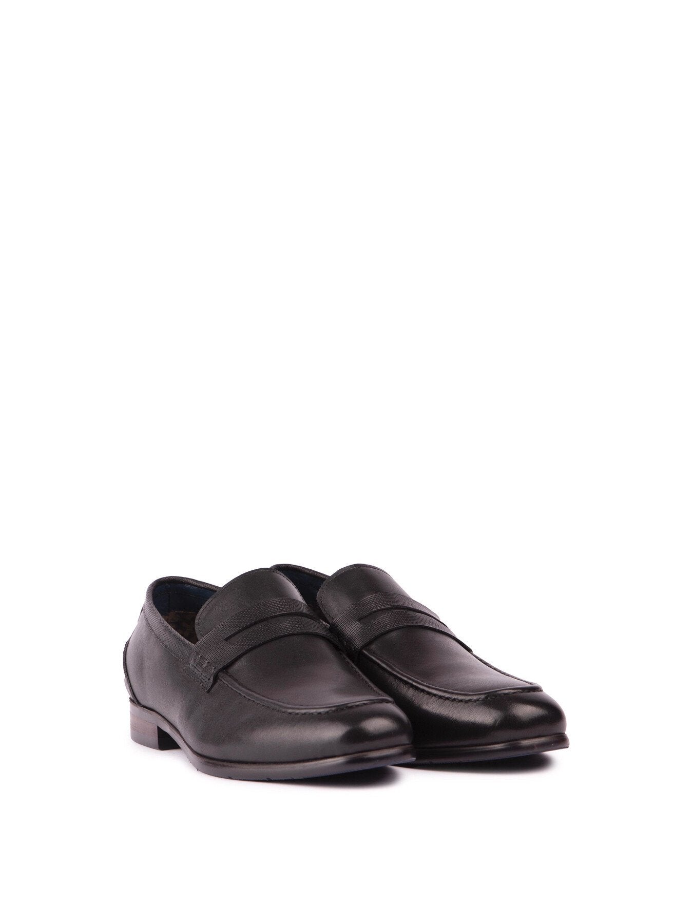 SOLE Lyme Loafer Shoes
