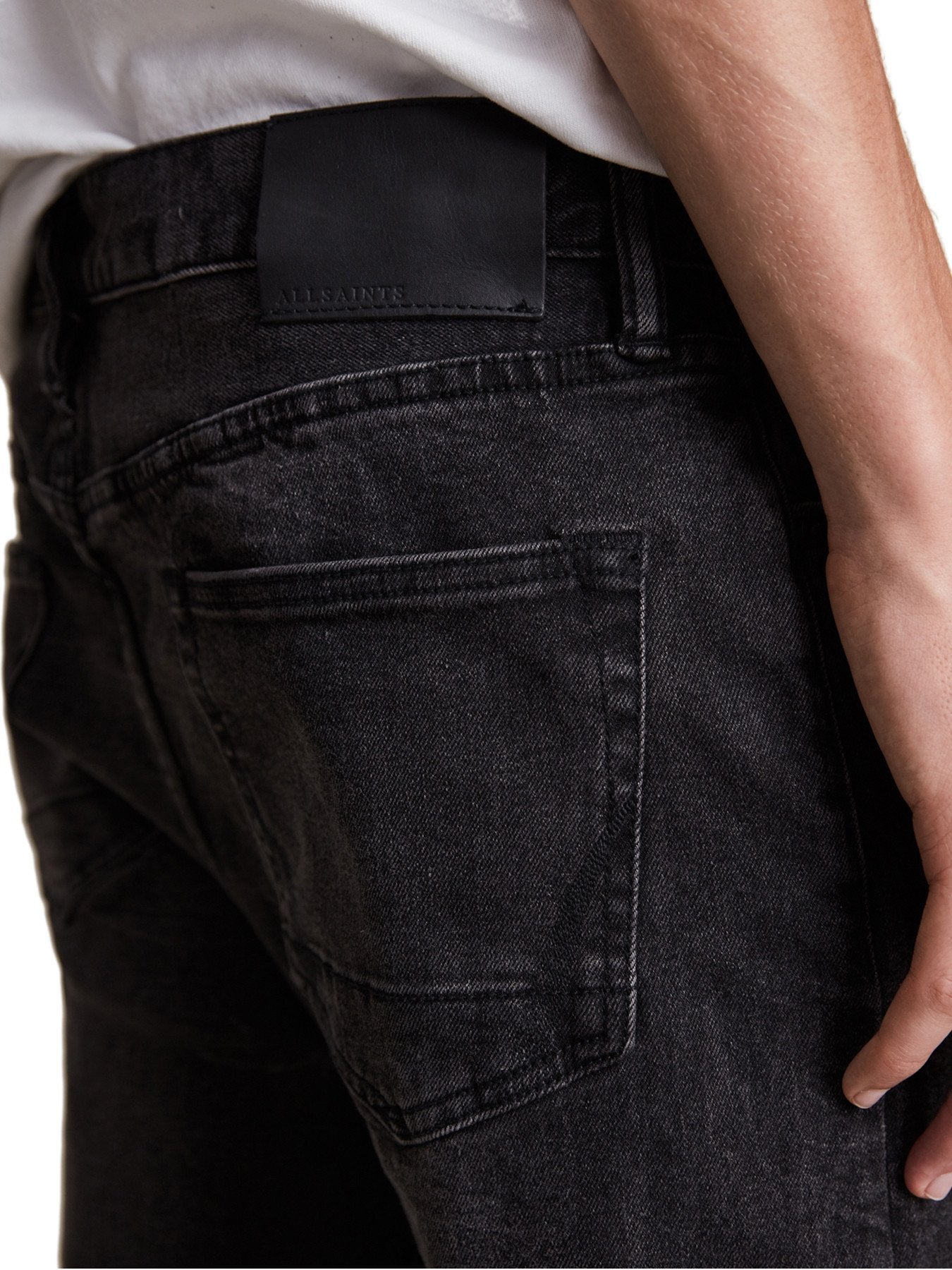 Cigarette Jean