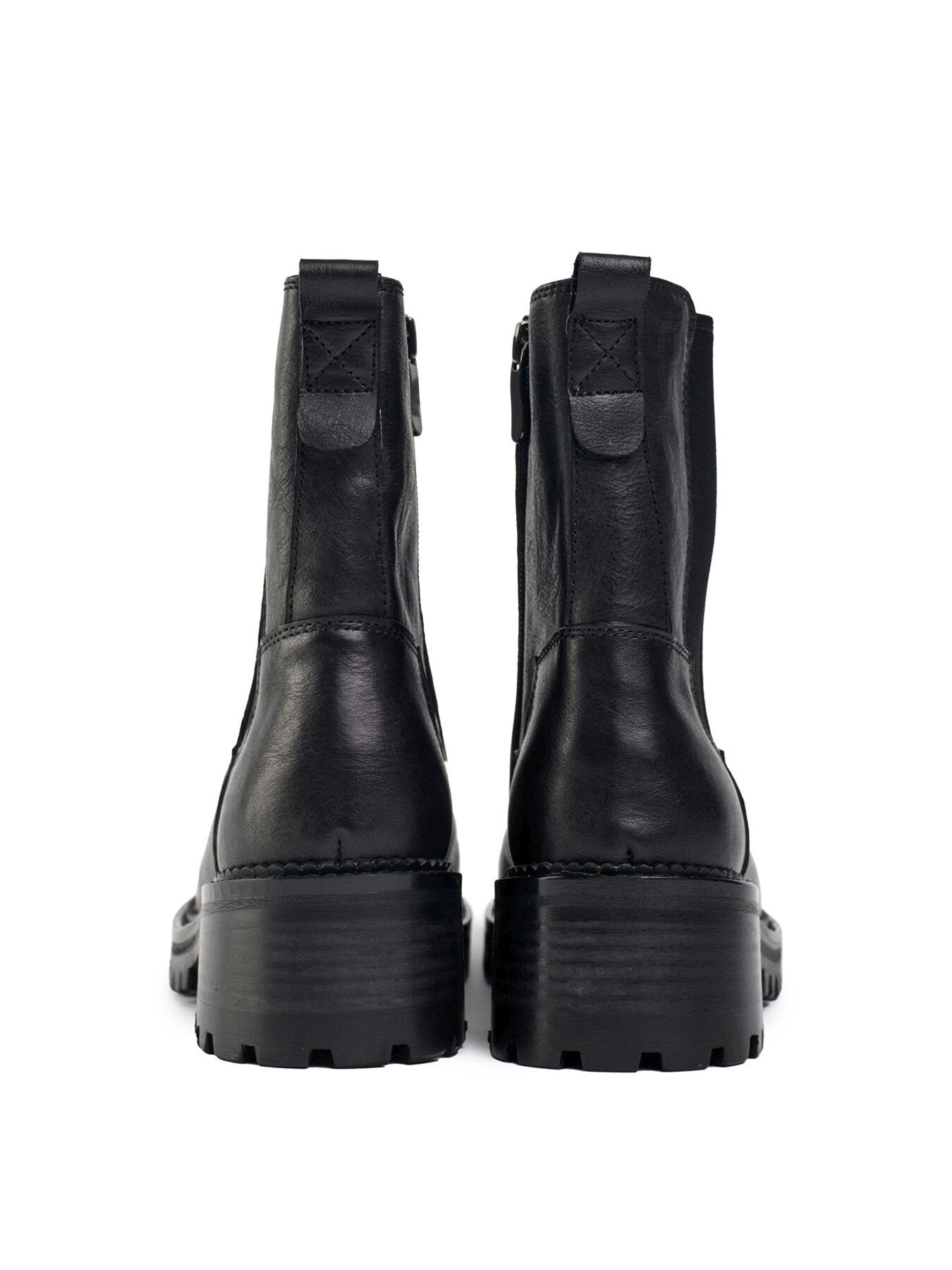 SOLE CRAFTED Press Chelsea Boots