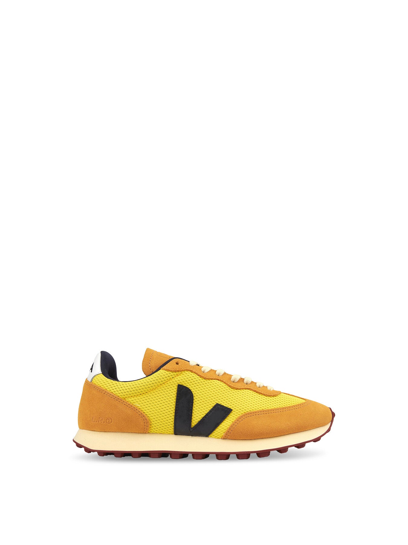 VEJA Rio Trainers