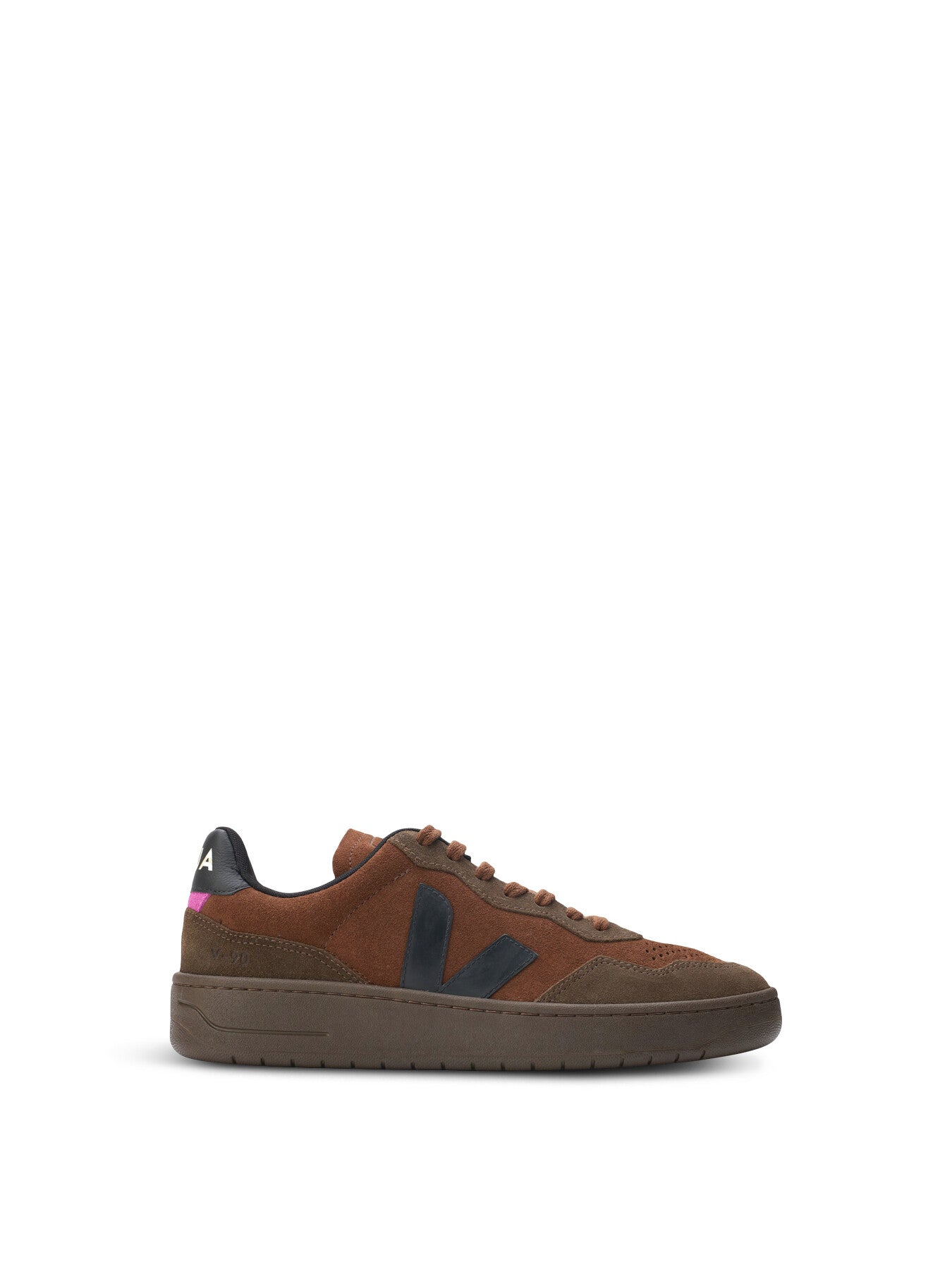 VEJA V-90 Trainers