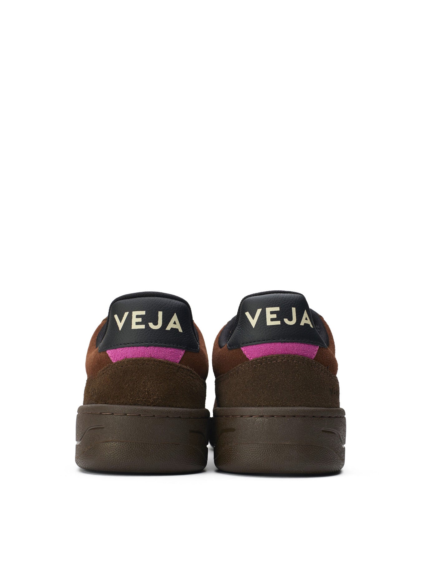 VEJA V-90 Trainers