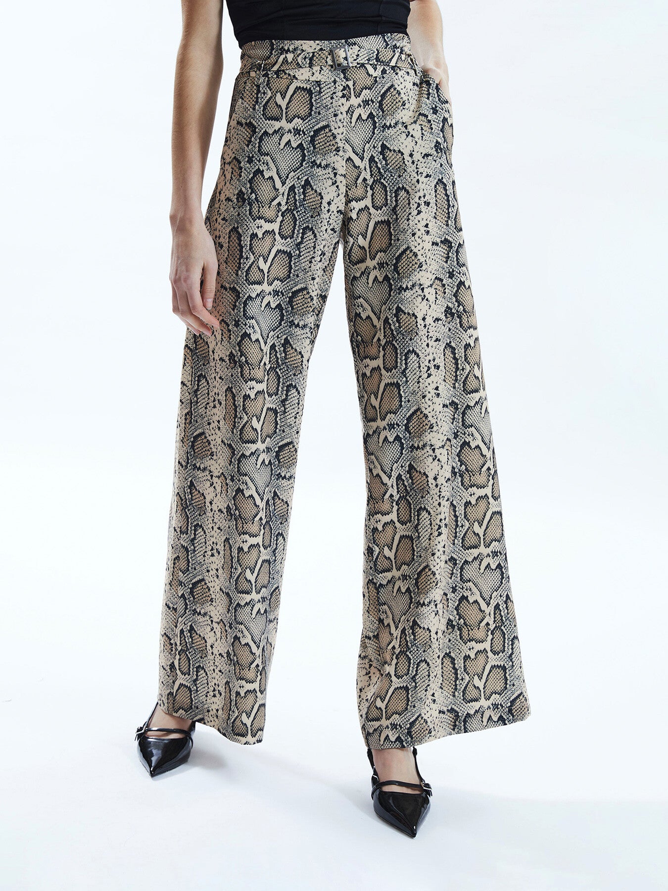 Python Print Trousers