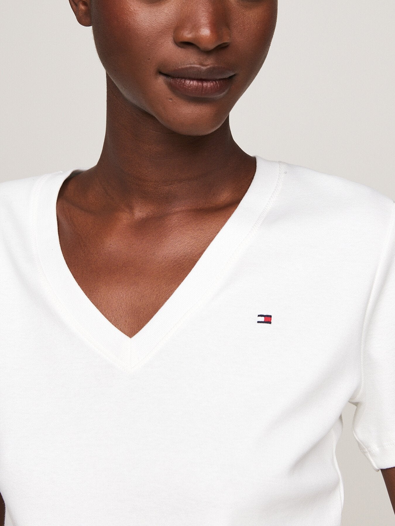 V-Neck Slim T-Shirt Ecru