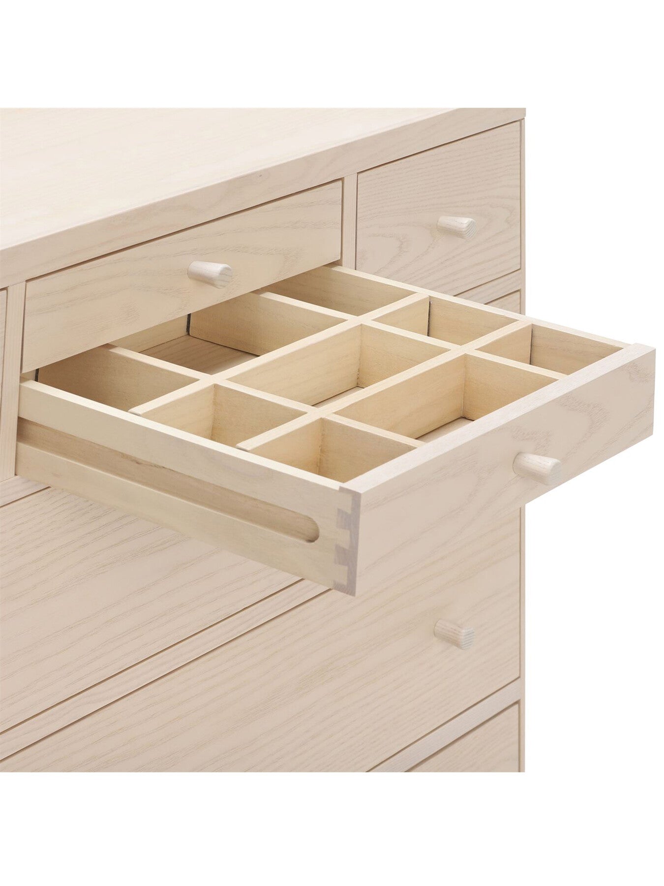 Ercol Salina 8 Drawer Tall Chest