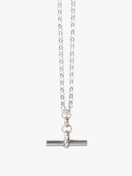 Medium T-Bar on Belcher Necklace