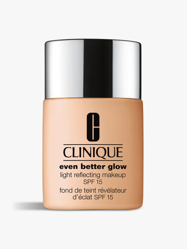 Even Better Glow™ Light Reflecting Makeup SPF15