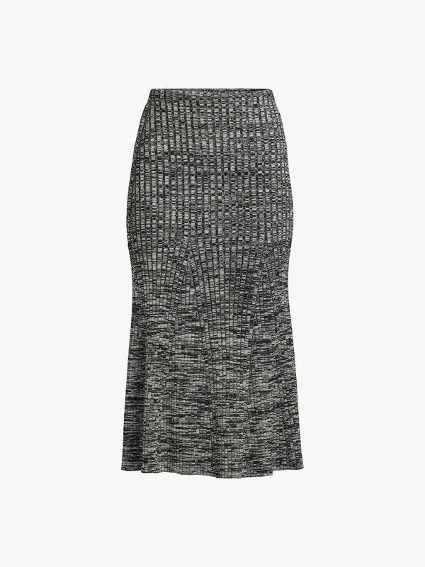 Monochrome Crossover Knit Skirt