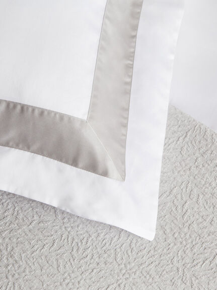 Eldon Egyptian Cotton Sateen Oxford Pillowcase 50 x 75 cm