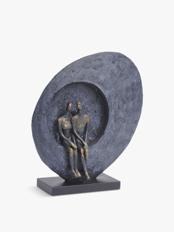 Abstract-Couple-Sculpture-700043