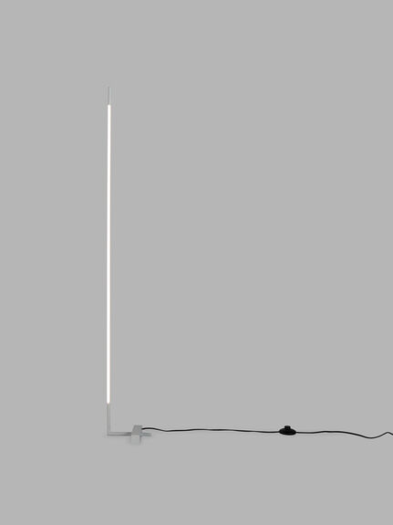 Saber LED Floor Lamp Glossy White