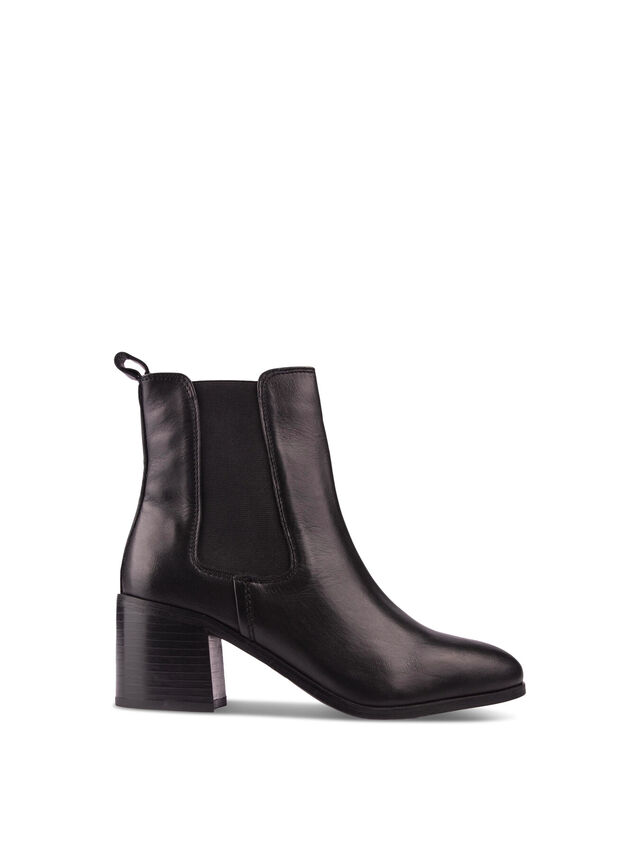 SOLE Galax Chelsea Boots