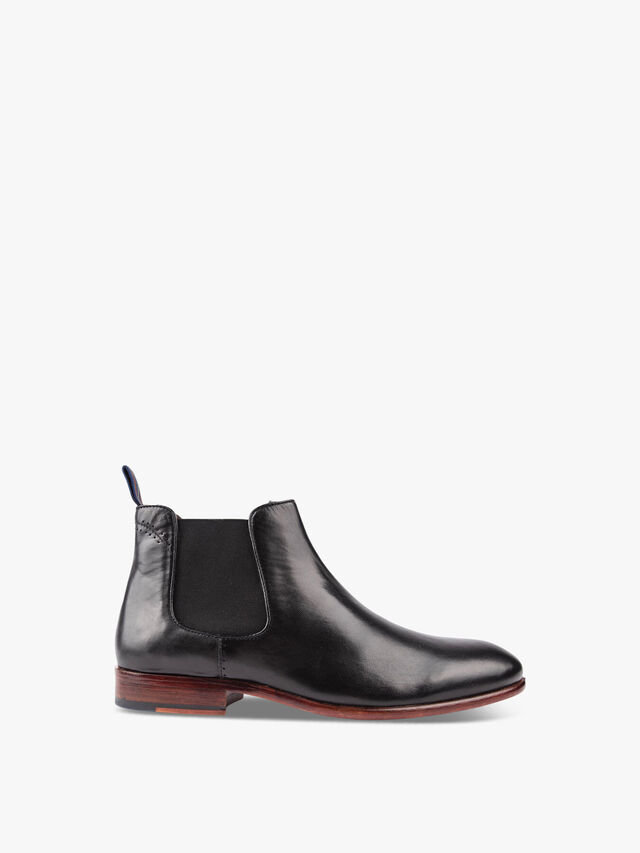 SOLE Dockley Chelsea Boots