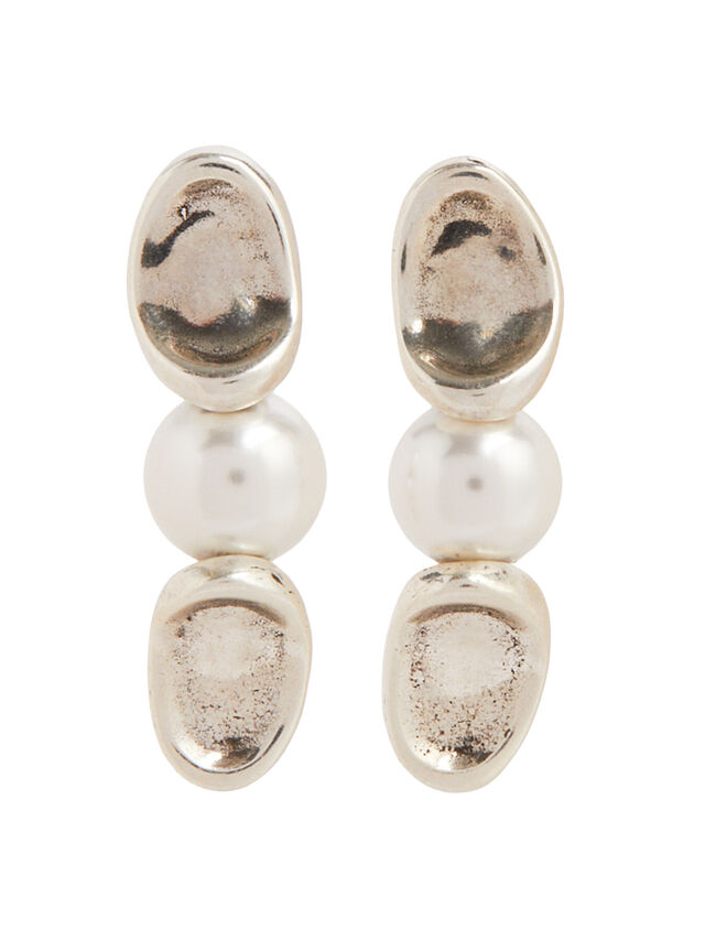 Legend Pearl and Silver Earrings