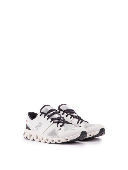 ON Cloud X 3 Trainers