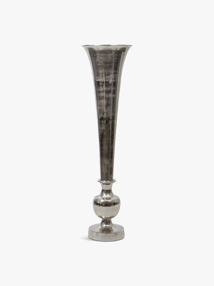 Romano-Giant-Trumpet-Vase-1370155