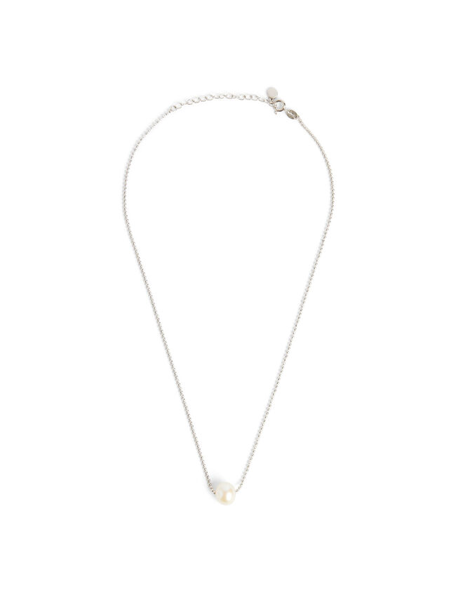 Essential White Pearl Necklace
