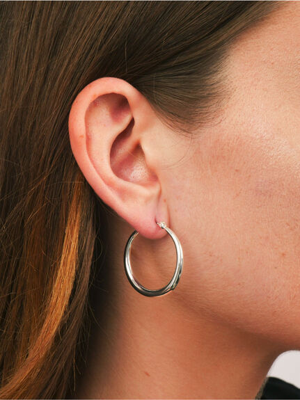 Silver Tone Gradual Hoop Earrings