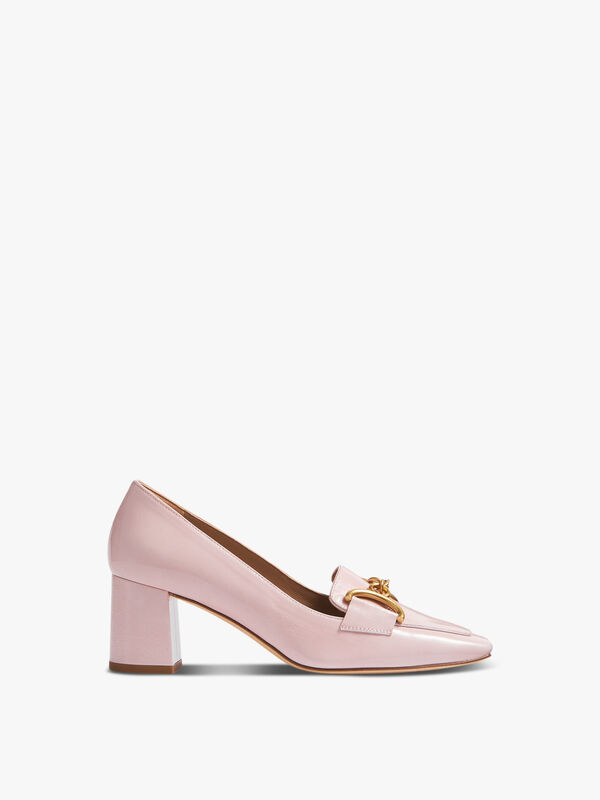 Samantha Pink Crinkle Patent Snaffle-Detail Courts