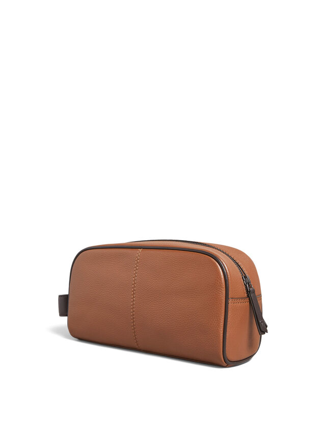 PATY Ted Branded Leather Washbag
