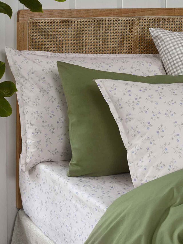 Spring Sprig Cotton Pillowcases (pair)